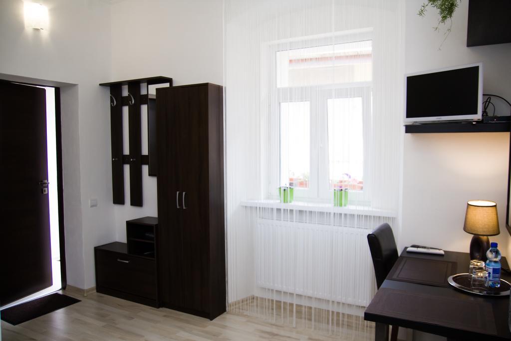 Leo Apartment ブラチスラヴァ エクステリア 写真