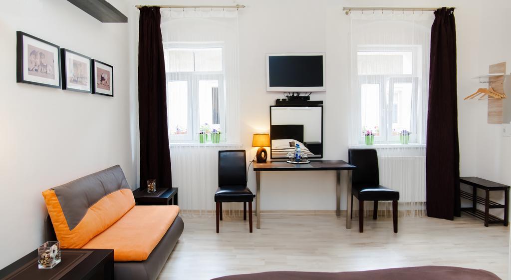 Leo Apartment ブラチスラヴァ エクステリア 写真