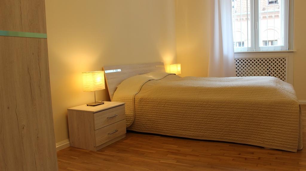 Leo Apartment ブラチスラヴァ エクステリア 写真