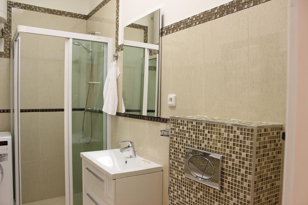 Leo Apartment ブラチスラヴァ エクステリア 写真